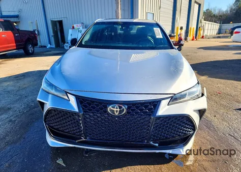 2019 Toyota Avalon Xle z USA, uszkodzony, nr VIN 4T1BZ1FB0KU008930